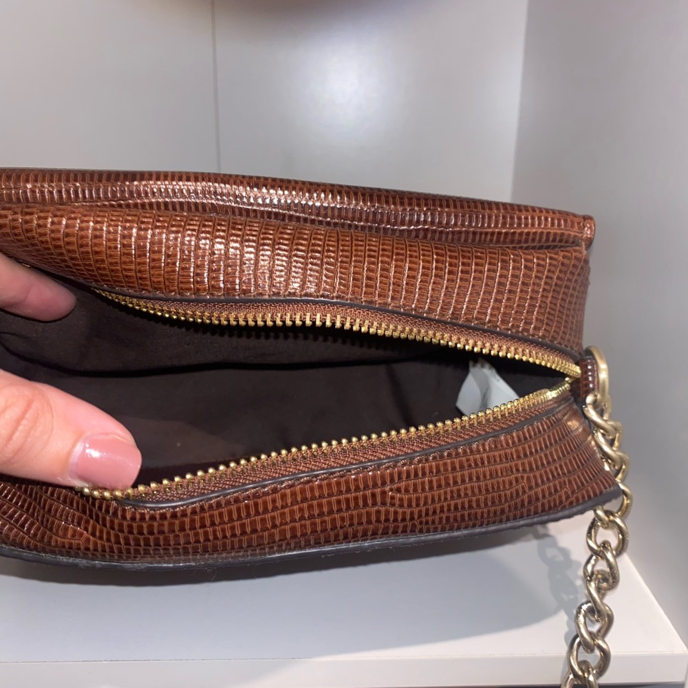 Cross Body Bag - Tan with gold hardware - Picture 5 of 6